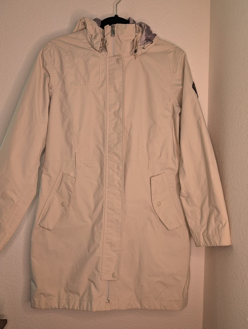 The North Face Women HyVent Rain Trench Jacket Citywear M Gorpcore Capsule Chic